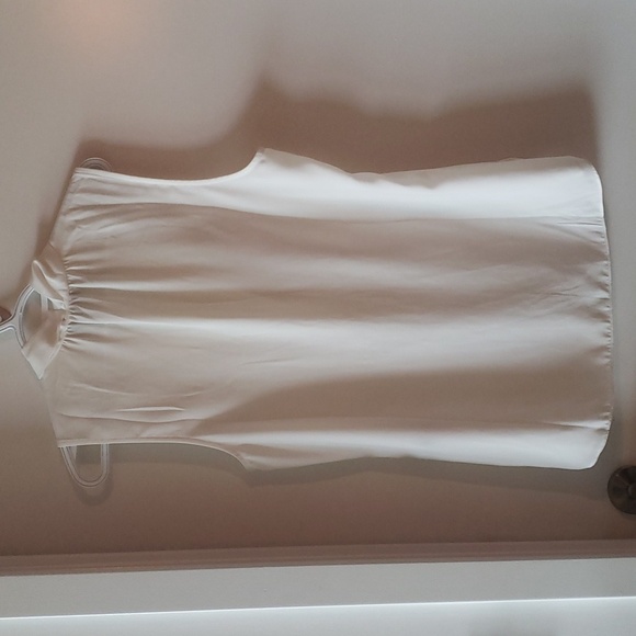 Le Chateau White Top - Picture 4 of 4